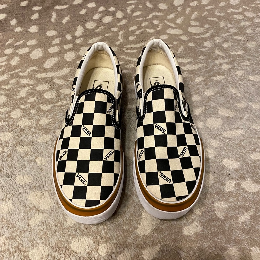 Vans stacked checkerboard slip on platforms size 9.5